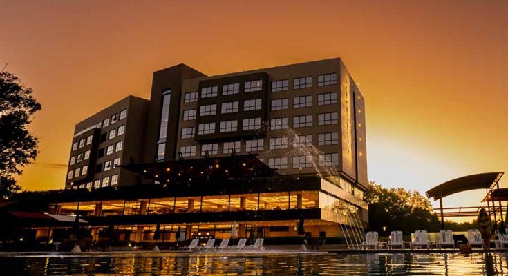 Eco Cataratas campan